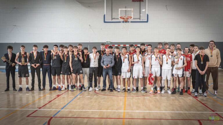 Uczestnicy finału ligi DALK we Wrocławiu
